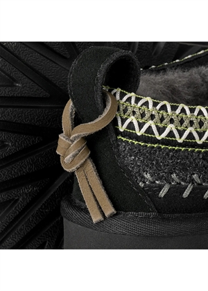 W Tasman Biarritz Black shoe UGG